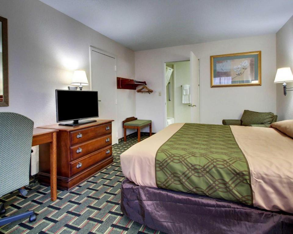 Econo Lodge Meridian Dış mekan fotoğraf