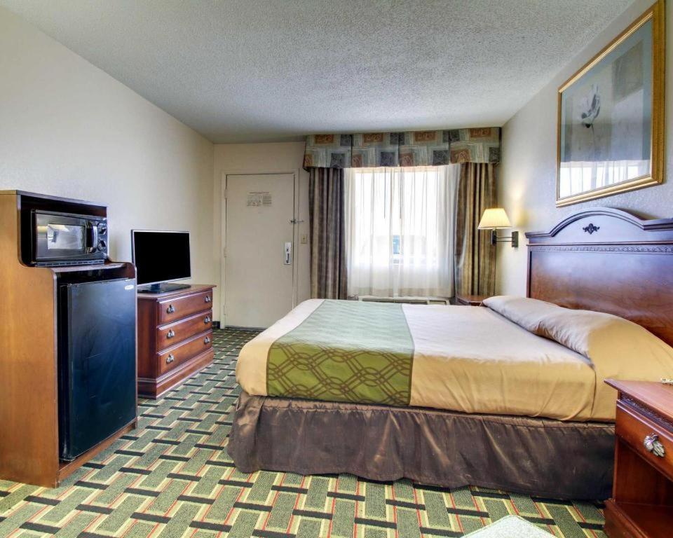 Econo Lodge Meridian Dış mekan fotoğraf
