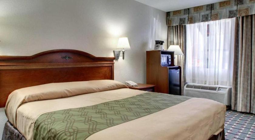 Econo Lodge Meridian Dış mekan fotoğraf