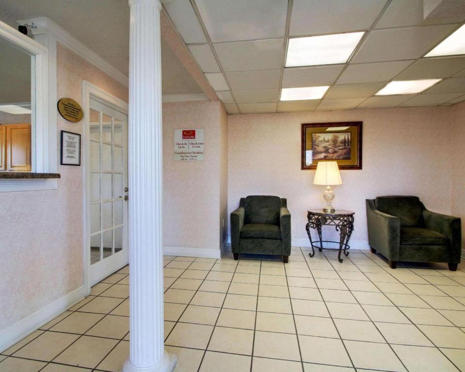 Econo Lodge Meridian Dış mekan fotoğraf